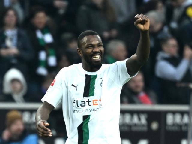 1676810508898005440.jpg 开云APP-红牌是天灾,轮换与换人是人祸,拜仁危机死灰复燃