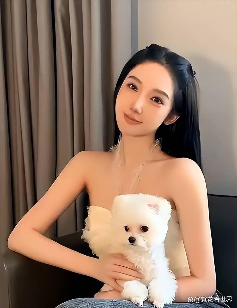 开云体育入口-亲手送吴亦凡入狱5年后,都美竹迎噩耗,法院出手或使其饭碗不保